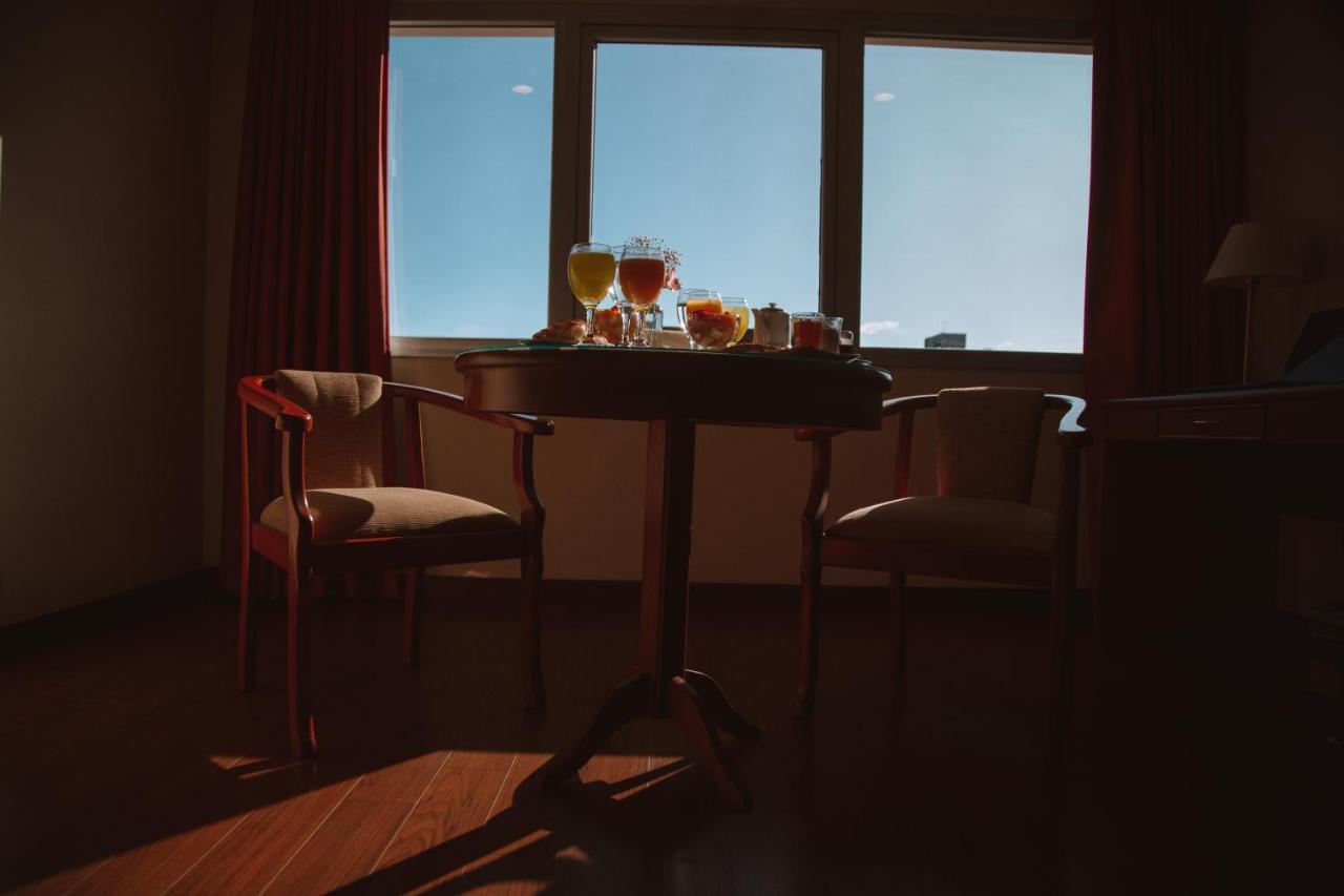 סלטה Casa Real Hotel מראה חיצוני תמונה