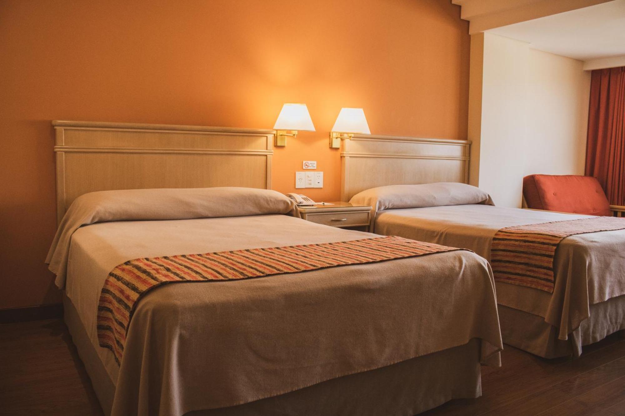 סלטה Casa Real Hotel מראה חיצוני תמונה